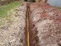 10-drenážka na trubku vody